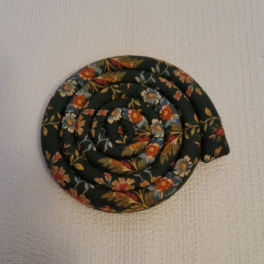 Loving Scent-Sations Fabric Coiled Solid Spice Trivet